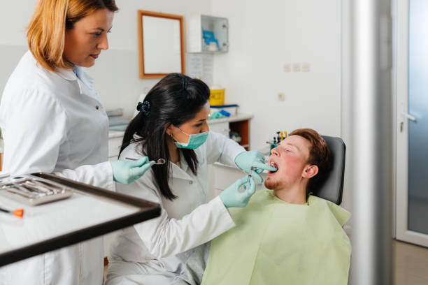 Best Broken or Chipped Tooth Repair in Avilla, IN